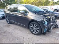 2C4RC1GG7KR588883 2019 CHRYSLER PACIFICA
