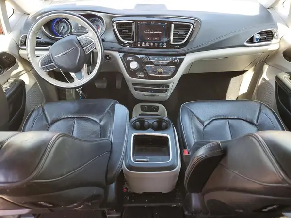 2C4RC1GG7KR616083 2019 CHRYSLER PACIFICA - Image 8