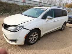 2C4RC1GG7KR639802 2019 CHRYSLER PACIFICA