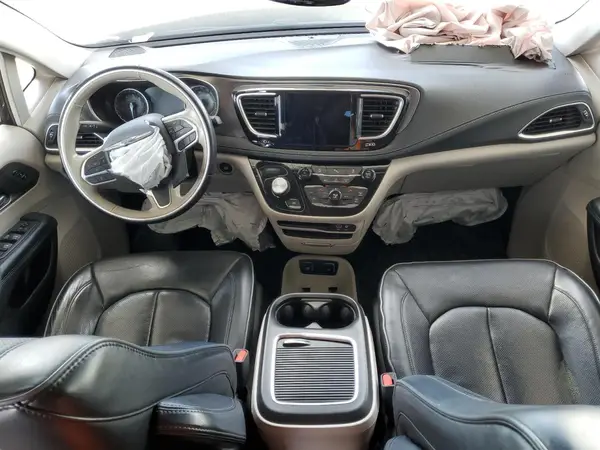 2C4RC1GG7KR667440 2019 CHRYSLER PACIFICA - Image 8