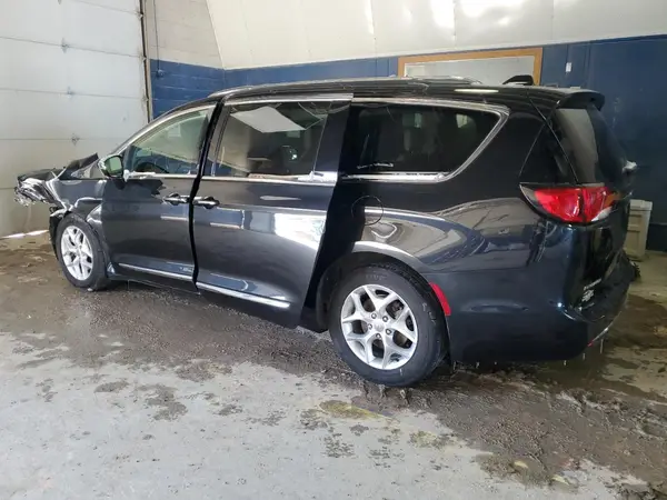 2C4RC1GG7KR731654 2019 CHRYSLER PACIFICA - Image 2