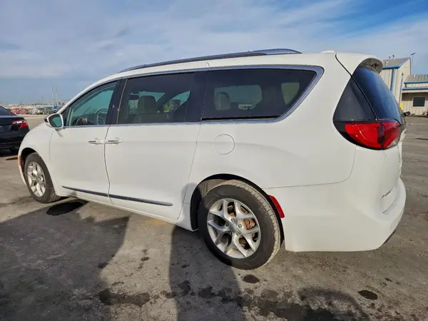 2C4RC1GG7LR107354 2020 CHRYSLER PACIFICA - Image 2