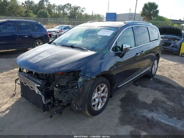 2C4RC1GG7LR157980 2020 CHRYSLER PACIFICA - Image 2