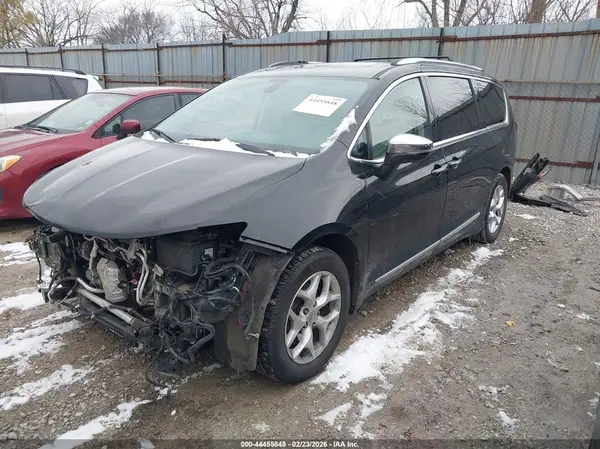 2C4RC1GG7LR171409 2020 CHRYSLER PACIFICA - Image 2