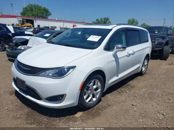 2C4RC1GG7LR176061 2020 CHRYSLER PACIFICA - Image 2