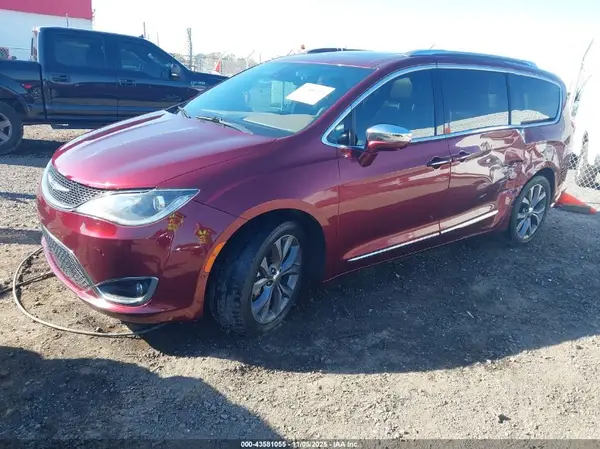 2C4RC1GG7LR286219 2020 CHRYSLER PACIFICA - Image 2