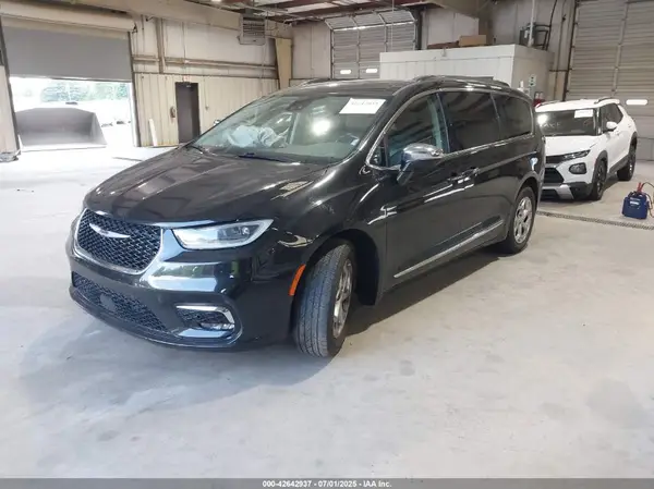 2C4RC1GG7NR133486 2022 CHRYSLER PACIFICA - Image 2