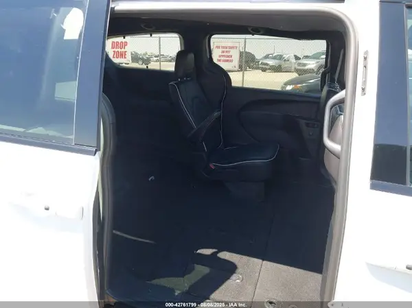 2C4RC1GG7SR553812 2025 CHRYSLER PACIFICA - Image 8