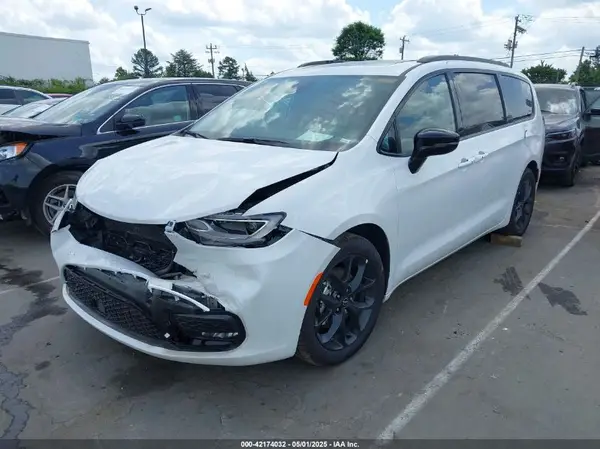 2C4RC1GG7SR569489 2025 CHRYSLER PACIFICA - Image 2