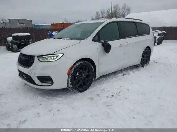 2C4RC1GG7SR582419 2025 CHRYSLER PACIFICA - Image 2