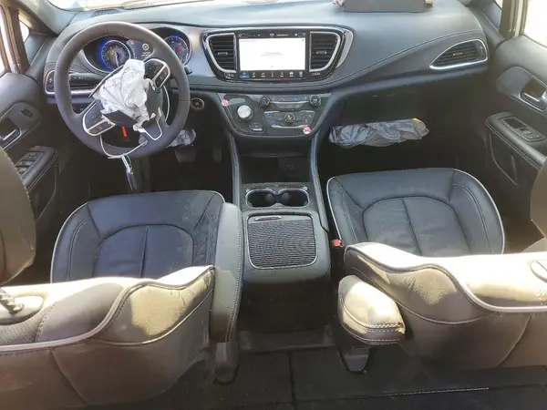 2C4RC1GG7TR243869 2026 CHRYSLER PACIFICA - Image 8