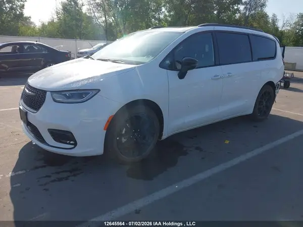 2C4RC1GG7TR274295 2026 CHRYSLER PACIFICA - Image 2