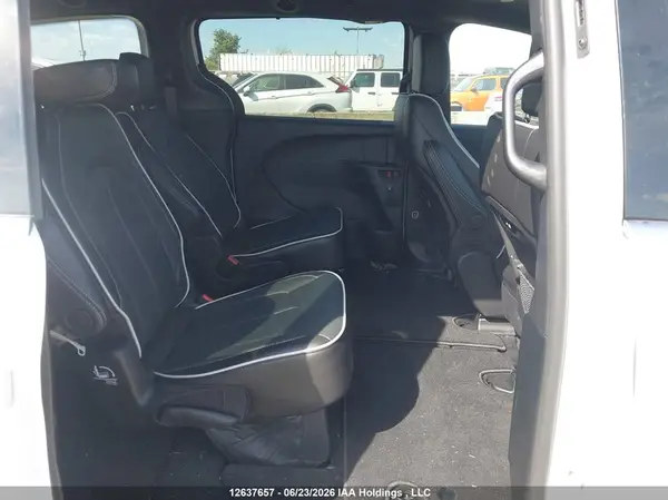 2C4RC1GG7TR279044 2026 CHRYSLER PACIFICA - Image 8