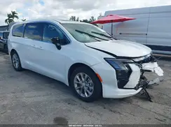 2C4RC1GG7VR574695 2027 CHRYSLER PACIFICA