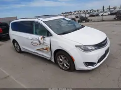 2C4RC1GG8HR505163 2017 CHRYSLER PACIFICA