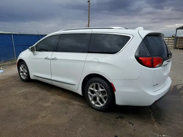 2C4RC1GG8HR528846 2017 CHRYSLER PACIFICA - Image 2