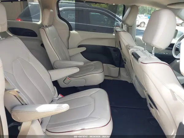2C4RC1GG8HR533125 2017 CHRYSLER PACIFICA - Image 8
