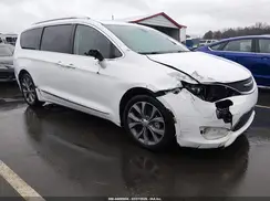 2C4RC1GG8HR544772 2017 CHRYSLER PACIFICA