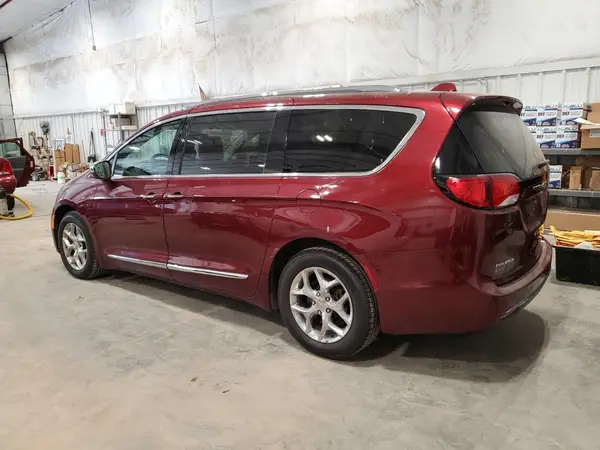 2C4RC1GG8HR545274 2017 CHRYSLER PACIFICA - Image 2