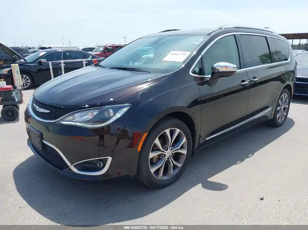 2C4RC1GG8HR583927 2017 CHRYSLER PACIFICA - Image 2