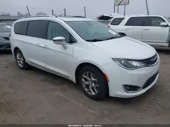 2C4RC1GG8HR638103 2017 CHRYSLER PACIFICA
