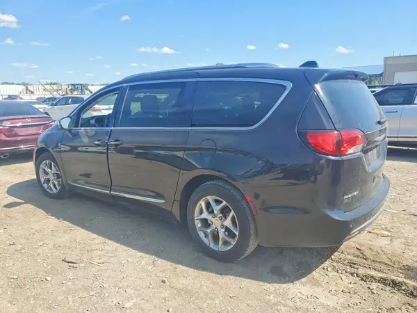 2C4RC1GG8HR659288 2017 CHRYSLER PACIFICA - Image 2