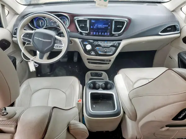2C4RC1GG8HR684031 2017 CHRYSLER PACIFICA - Image 8