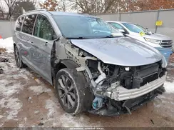 2C4RC1GG8HR709736 2017 CHRYSLER PACIFICA