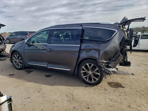 2C4RC1GG8HR753672 2017 CHRYSLER PACIFICA - Image 2