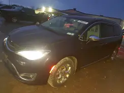 2C4RC1GG8HR754322 2017 CHRYSLER PACIFICA