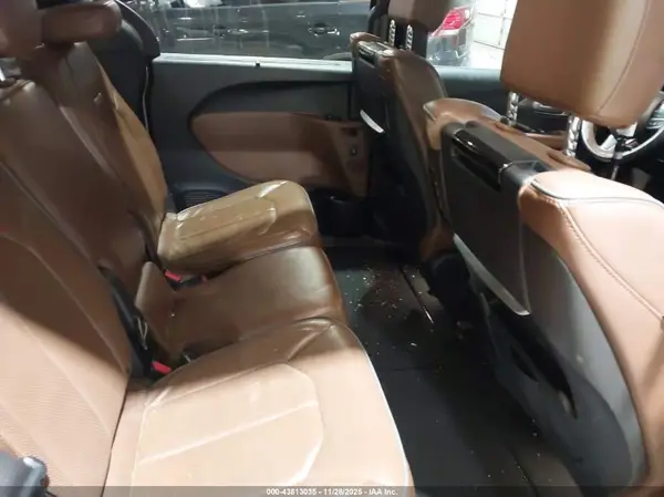 2C4RC1GG8HR812445 2017 CHRYSLER PACIFICA - Image 8