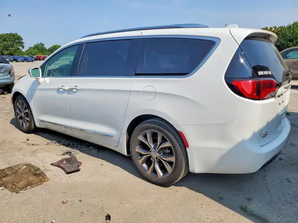 2C4RC1GG8HR821713 2017 CHRYSLER PACIFICA - Image 2