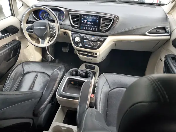 2C4RC1GG8JR101897 2018 CHRYSLER PACIFICA - Image 8