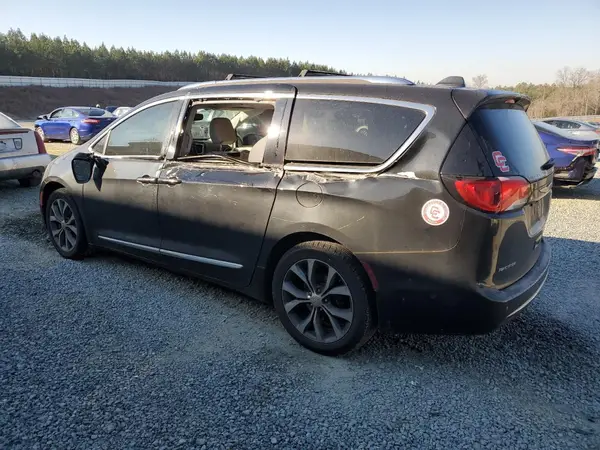 2C4RC1GG8JR104055 2018 CHRYSLER PACIFICA - Image 2