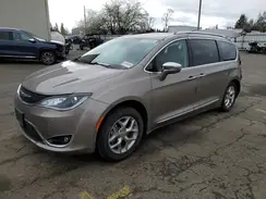 2C4RC1GG8JR112852 2018 CHRYSLER PACIFICA