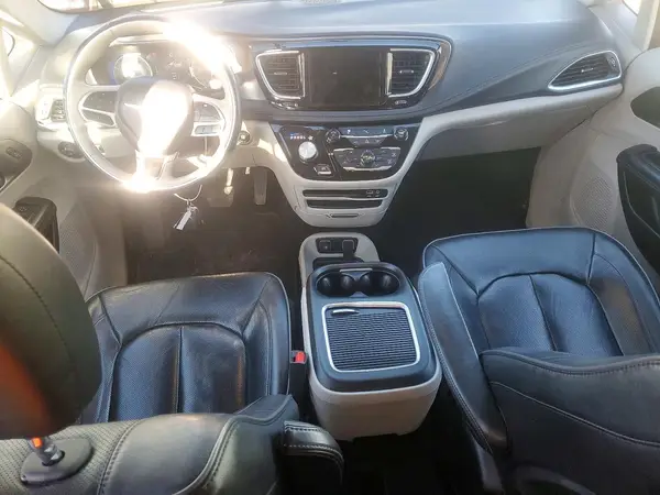 2C4RC1GG8JR141266 2018 CHRYSLER PACIFICA - Image 8