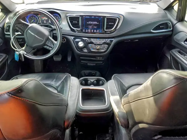 2C4RC1GG8JR171545 2018 CHRYSLER PACIFICA - Image 8