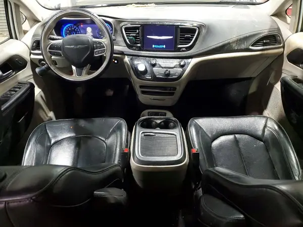 2C4RC1GG8JR185395 2018 CHRYSLER PACIFICA - Image 8