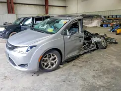 2C4RC1GG8JR226267 2018 CHRYSLER PACIFICA
