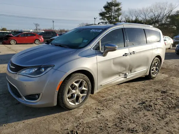 2C4RC1GG8JR226303 2018 CHRYSLER PACIFICA - Image 1