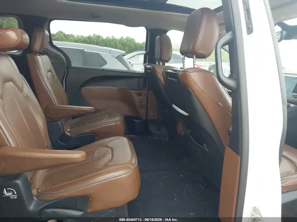 2C4RC1GG8JR247085 2018 CHRYSLER PACIFICA - Image 8