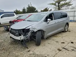 2C4RC1GG8JR251654 2018 CHRYSLER PACIFICA