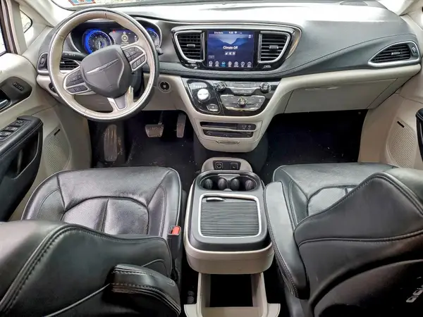 2C4RC1GG8JR251654 2018 CHRYSLER PACIFICA - Image 8