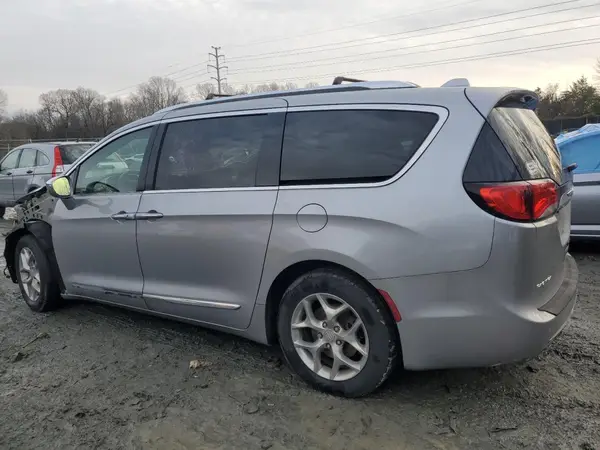 2C4RC1GG8JR252044 2018 CHRYSLER PACIFICA - Image 2