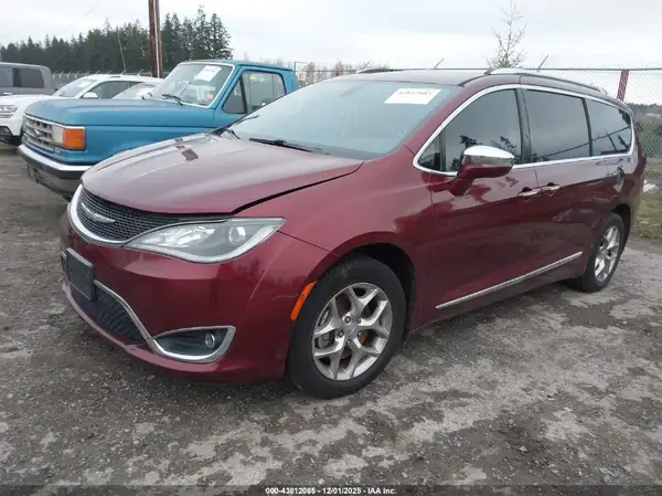 2C4RC1GG8JR273783 2018 CHRYSLER PACIFICA - Image 2