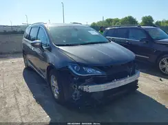 2C4RC1GG8JR357635 2018 CHRYSLER PACIFICA