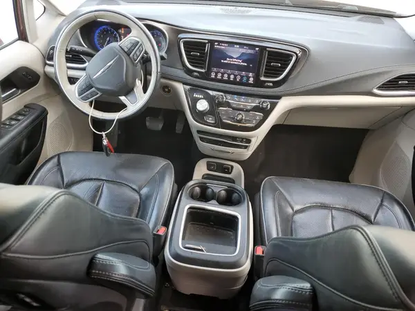 2C4RC1GG8JR358008 2018 CHRYSLER PACIFICA - Image 8