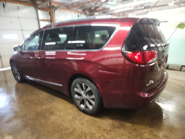 2C4RC1GG8KR541796 2019 CHRYSLER PACIFICA - Image 2