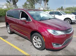 2C4RC1GG8KR574202 2019 CHRYSLER PACIFICA