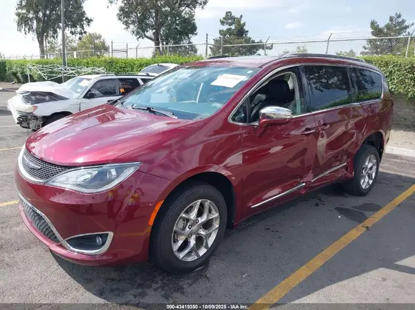 2C4RC1GG8KR574202 2019 CHRYSLER PACIFICA - Image 2